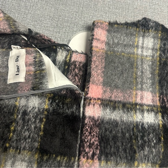 NEW Line & Dot Fuzzy Plaid Crop Top Blouse - Picture 8 of 12